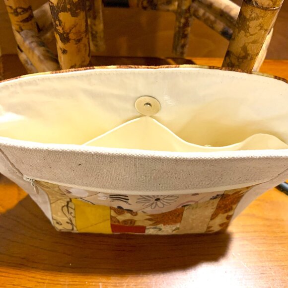 Handmade Patchwork Quilted Crossbody Bag with Lining and Magnetic Snap Closure - Picture 6 of 6